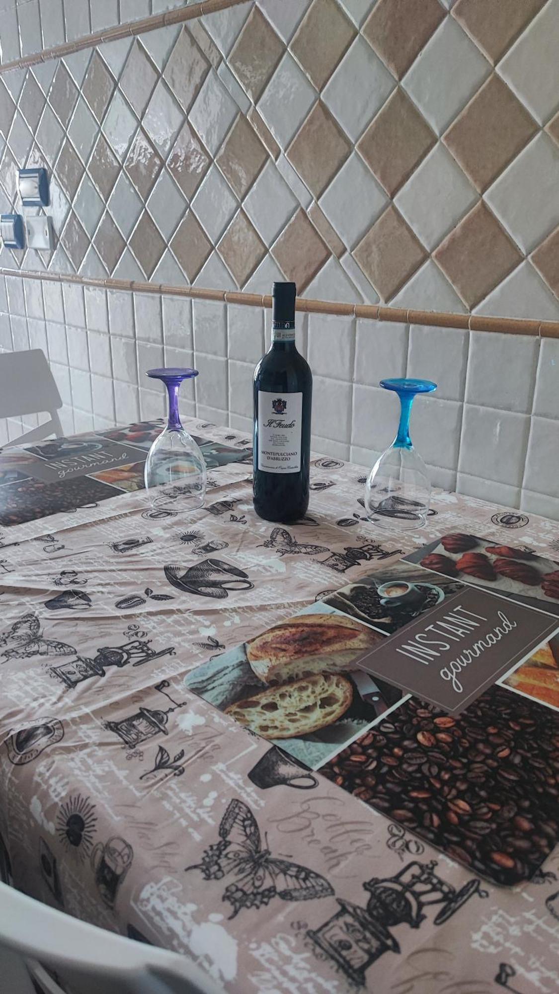 Love Home Apartament Near The Airport Fiumicino Ngoại thất bức ảnh